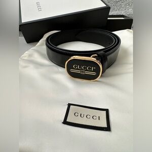 GUCCI BELT , UNISEX, BLACK WITH GOLD FRAME MEDIUM 95•38